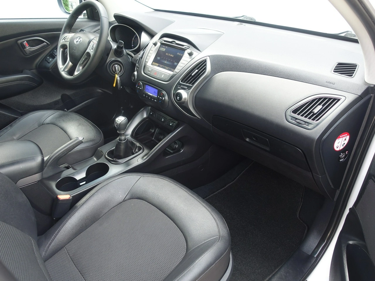 Hyundai ix35 - Zdjęcie 10