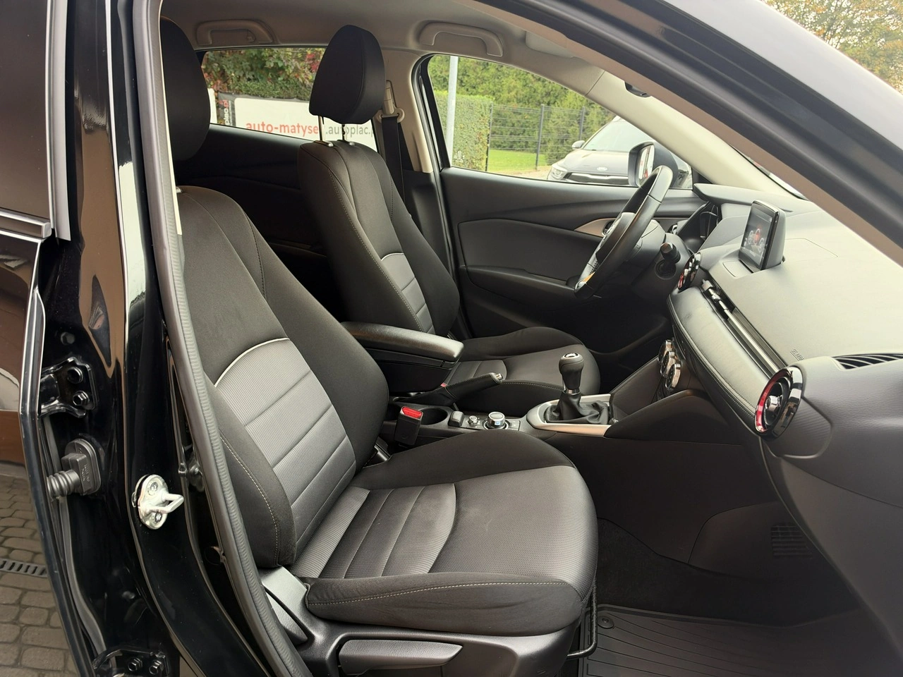 Mazda CX-3 - Zdjęcie 22