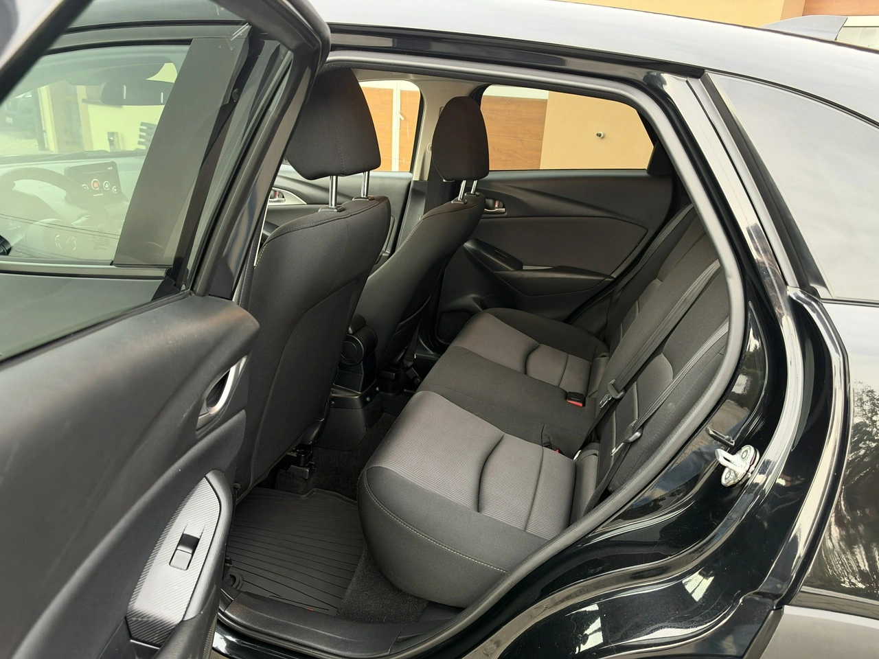 Mazda CX-3 - Zdjęcie 24