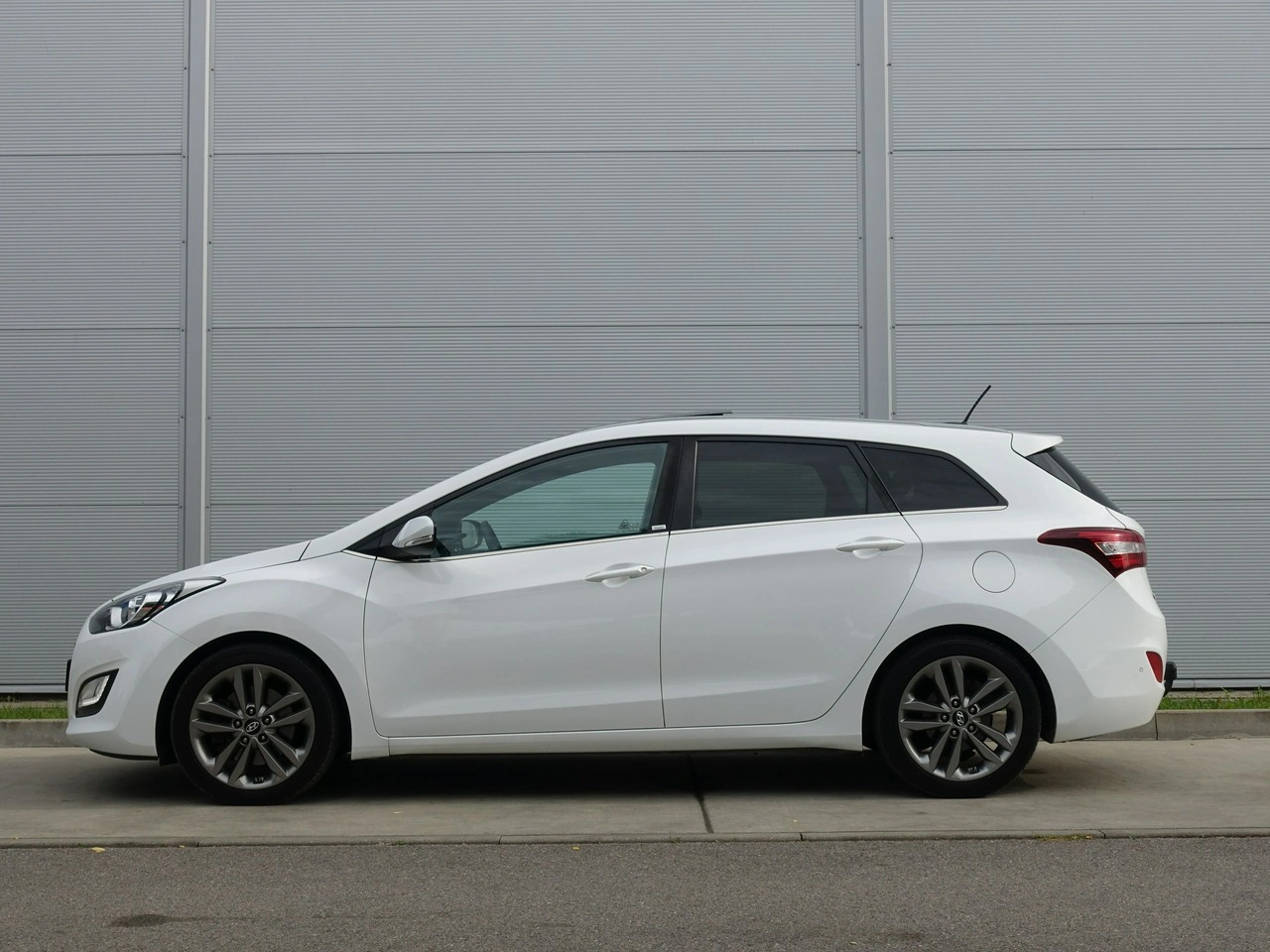 Hyundai i30 - Zdjęcie 2