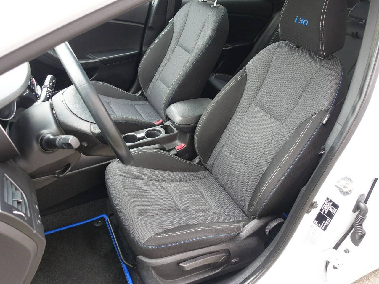 Hyundai i30 - Zdjęcie 16