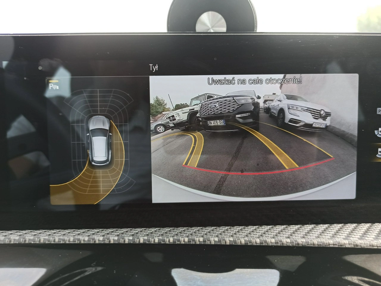 Mercedes CLA 180 - Zdjęcie 25