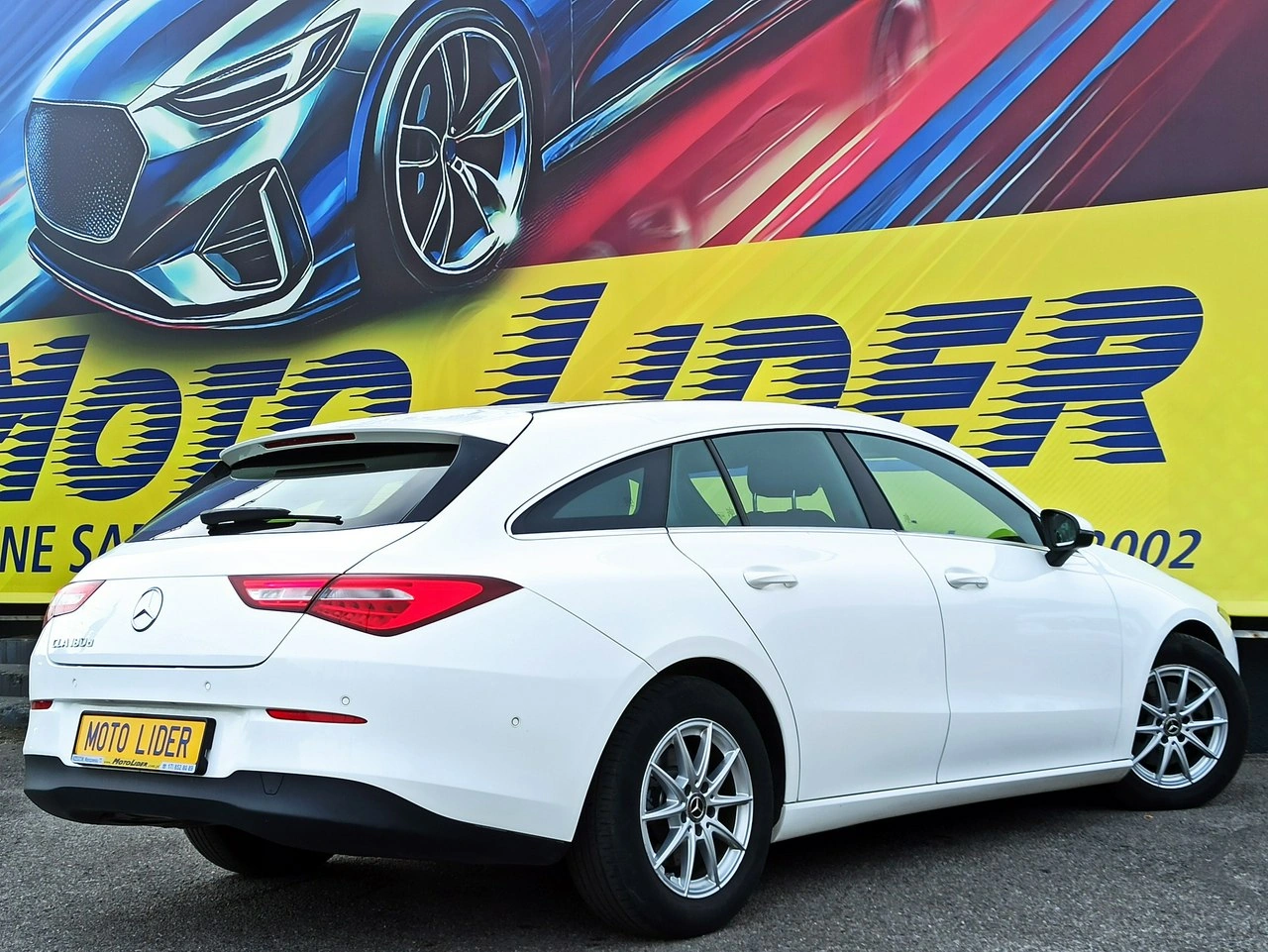 Mercedes CLA 180 - Zdjęcie 5