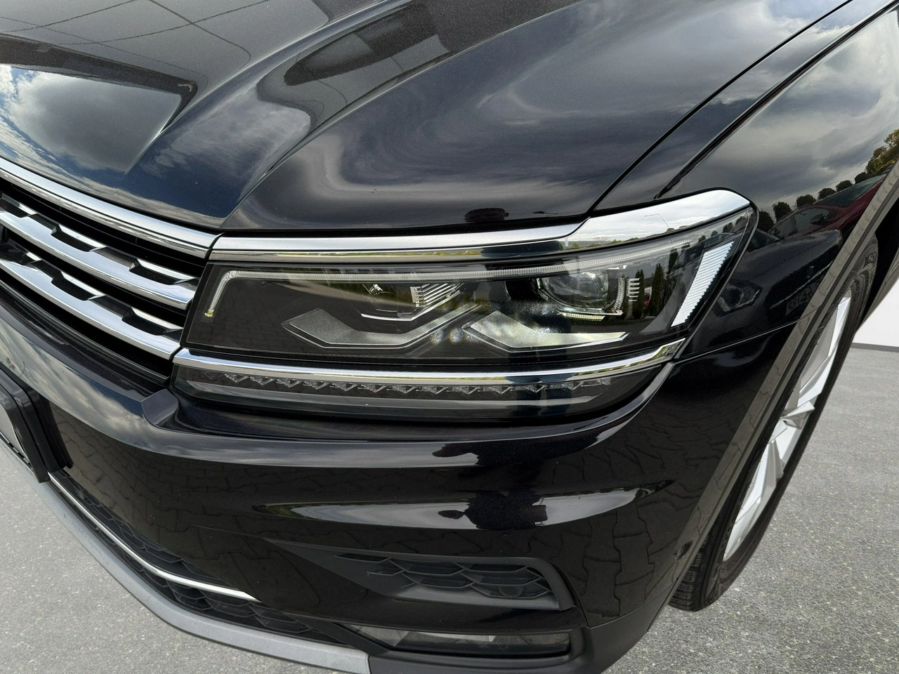 Volkswagen Tiguan - Zdjęcie 8