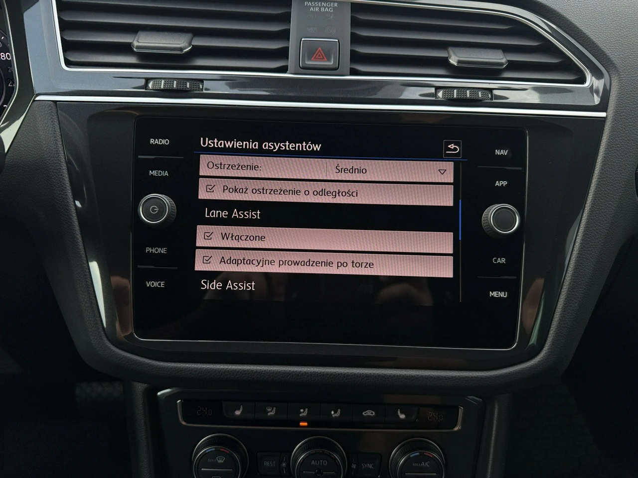 Volkswagen Tiguan - Zdjęcie 21