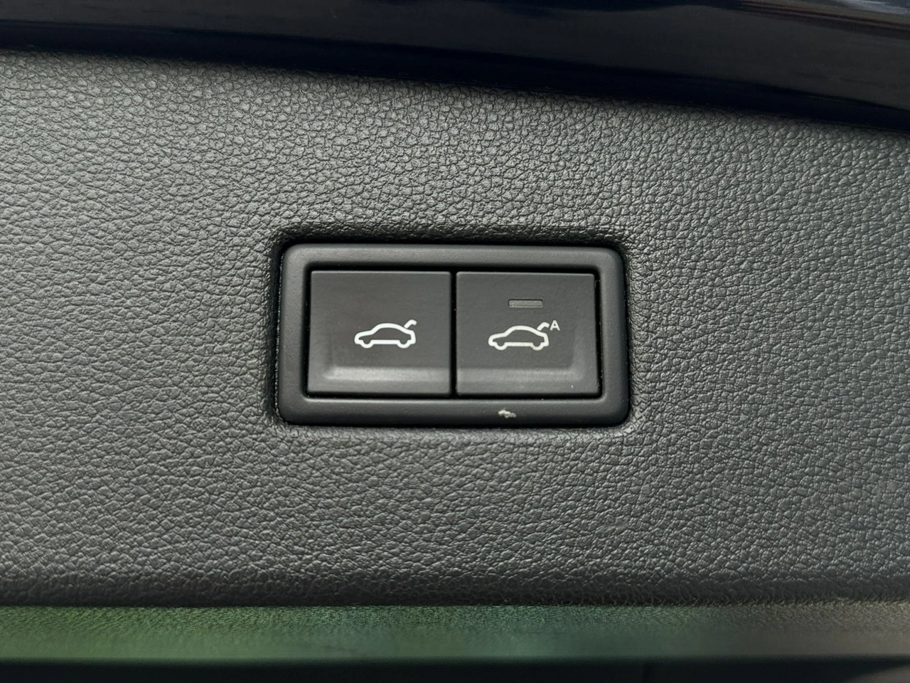 Volkswagen Tiguan - Zdjęcie 27