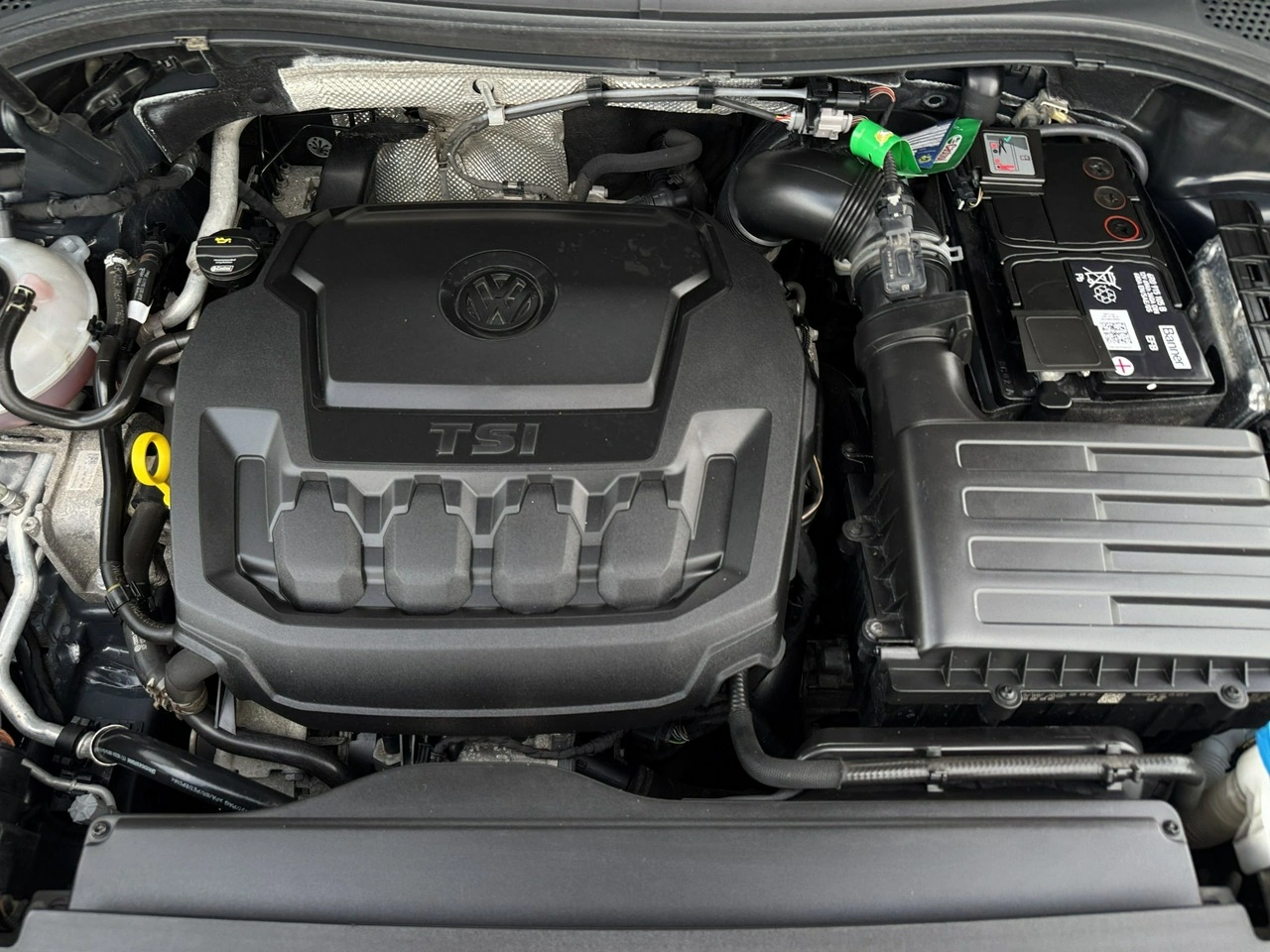Volkswagen Tiguan - Zdjęcie 34