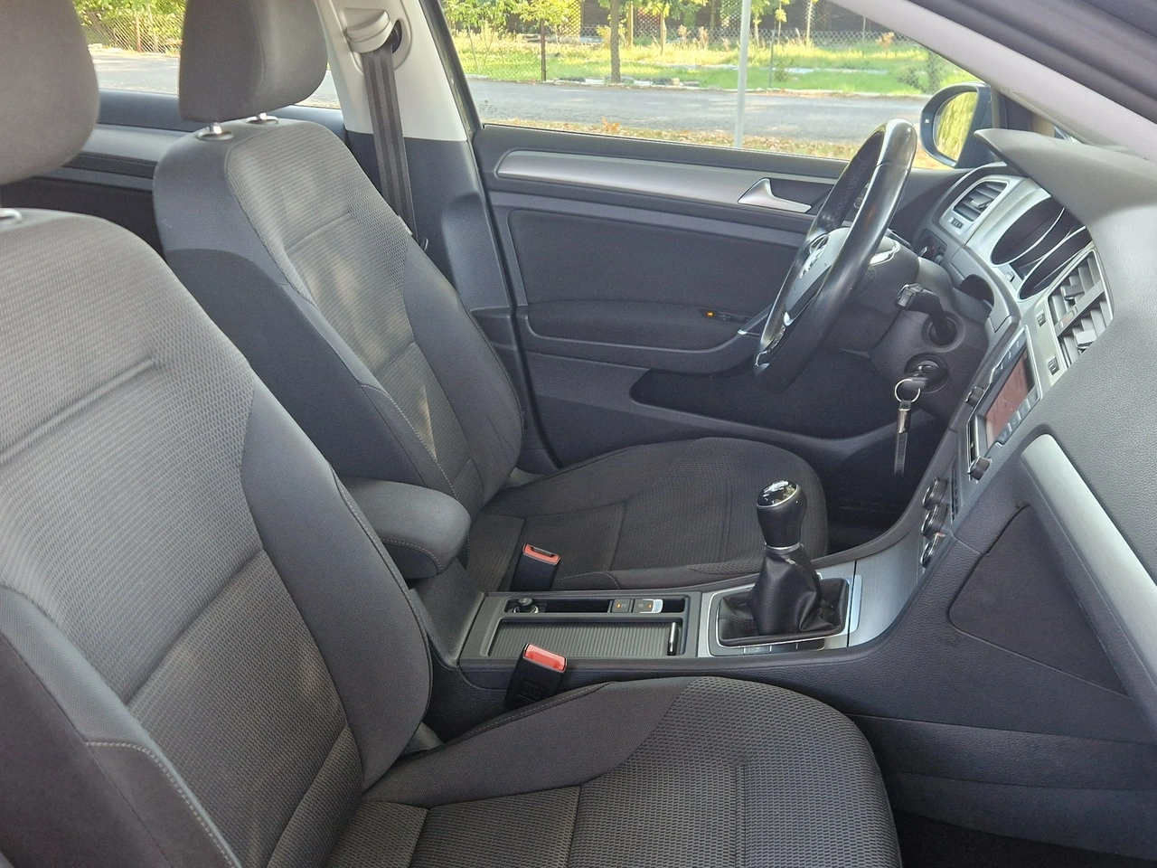 Volkswagen Golf - Zdjęcie 20
