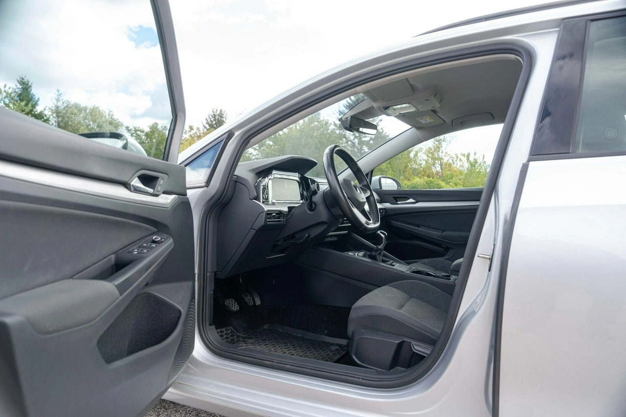Volkswagen Golf Variant - Zdjęcie 16