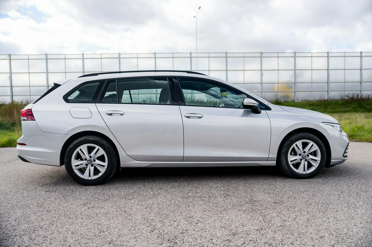 Volkswagen Golf Variant - Zdjęcie 8