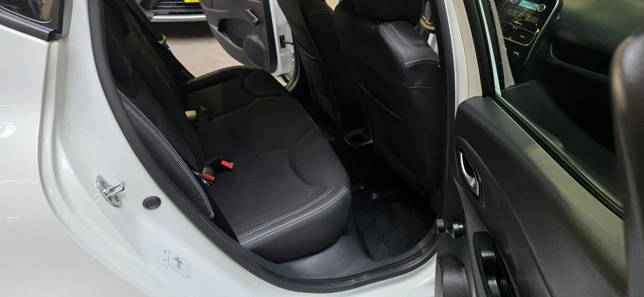 Renault Clio - Zdjęcie 11