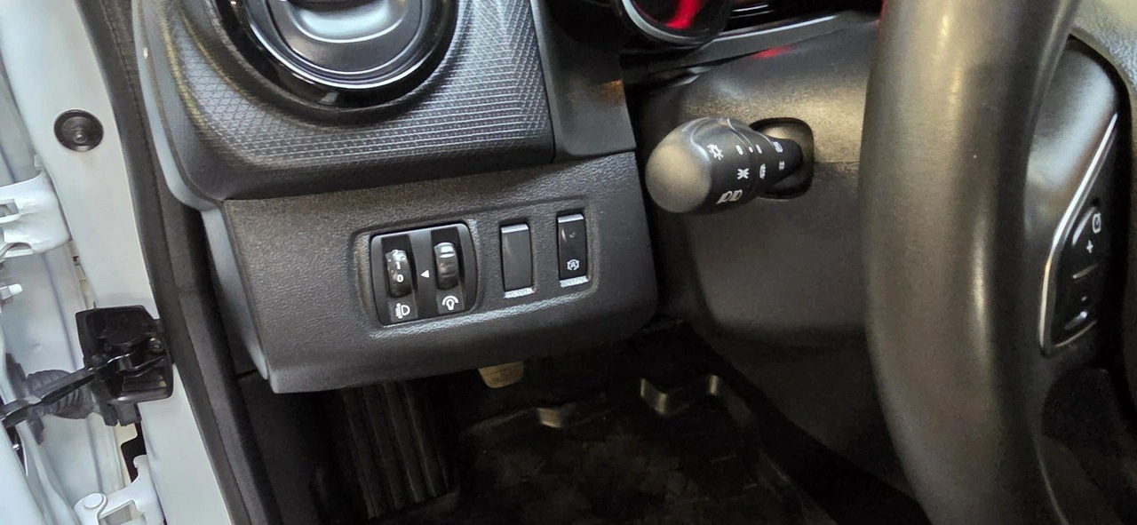 Renault Clio - Zdjęcie 14