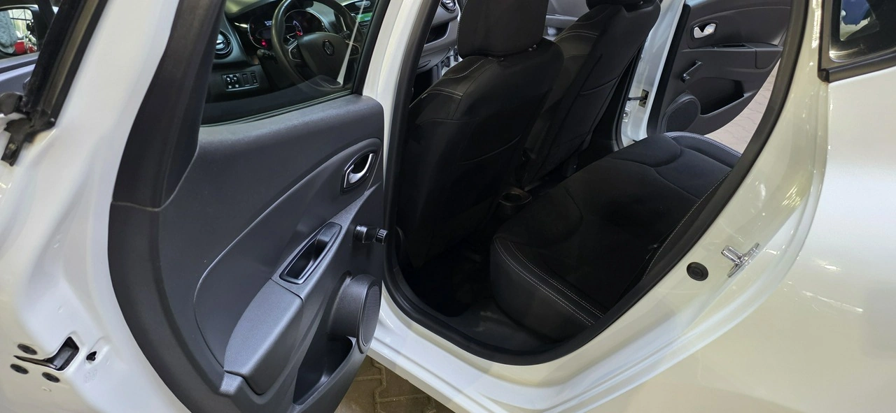 Renault Clio - Zdjęcie 8