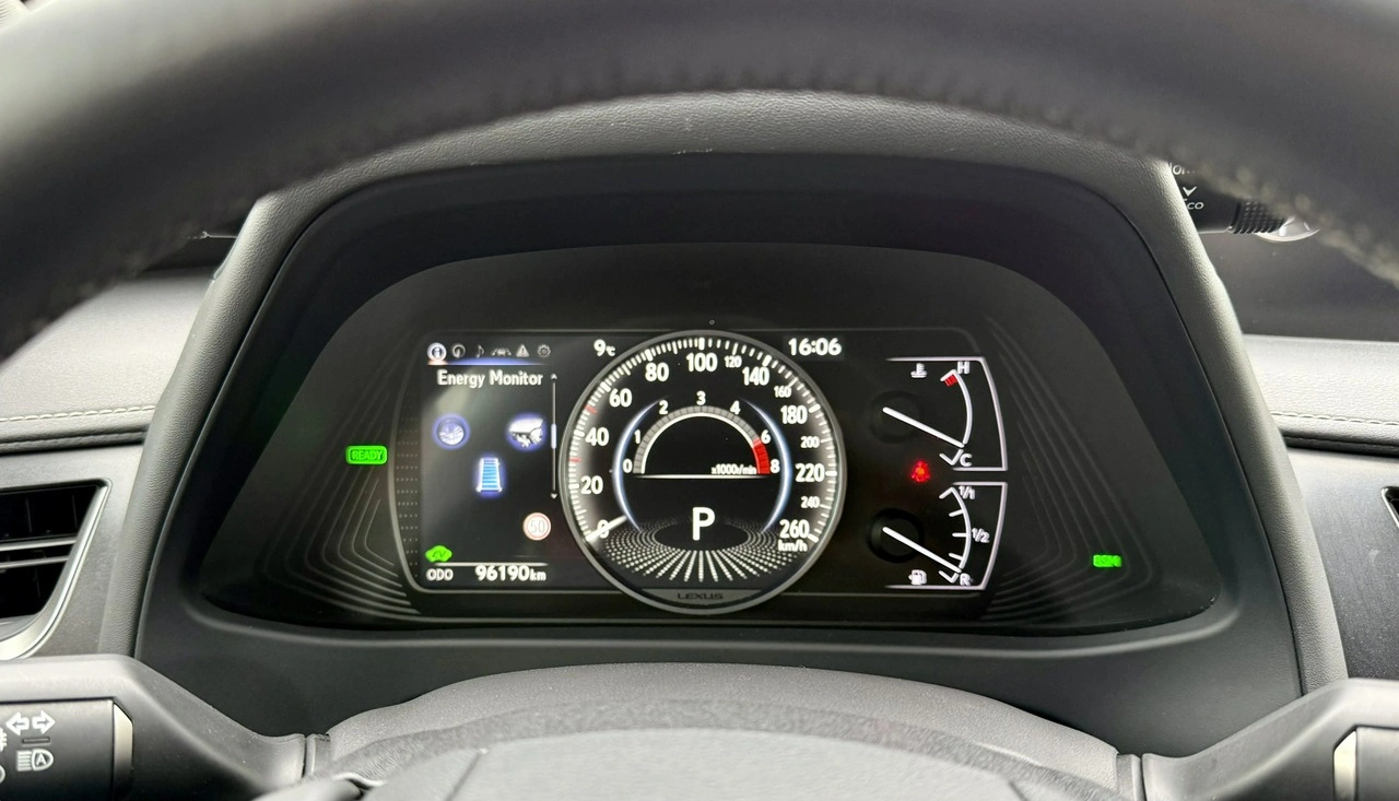 Lexus UX - Zdjęcie 20