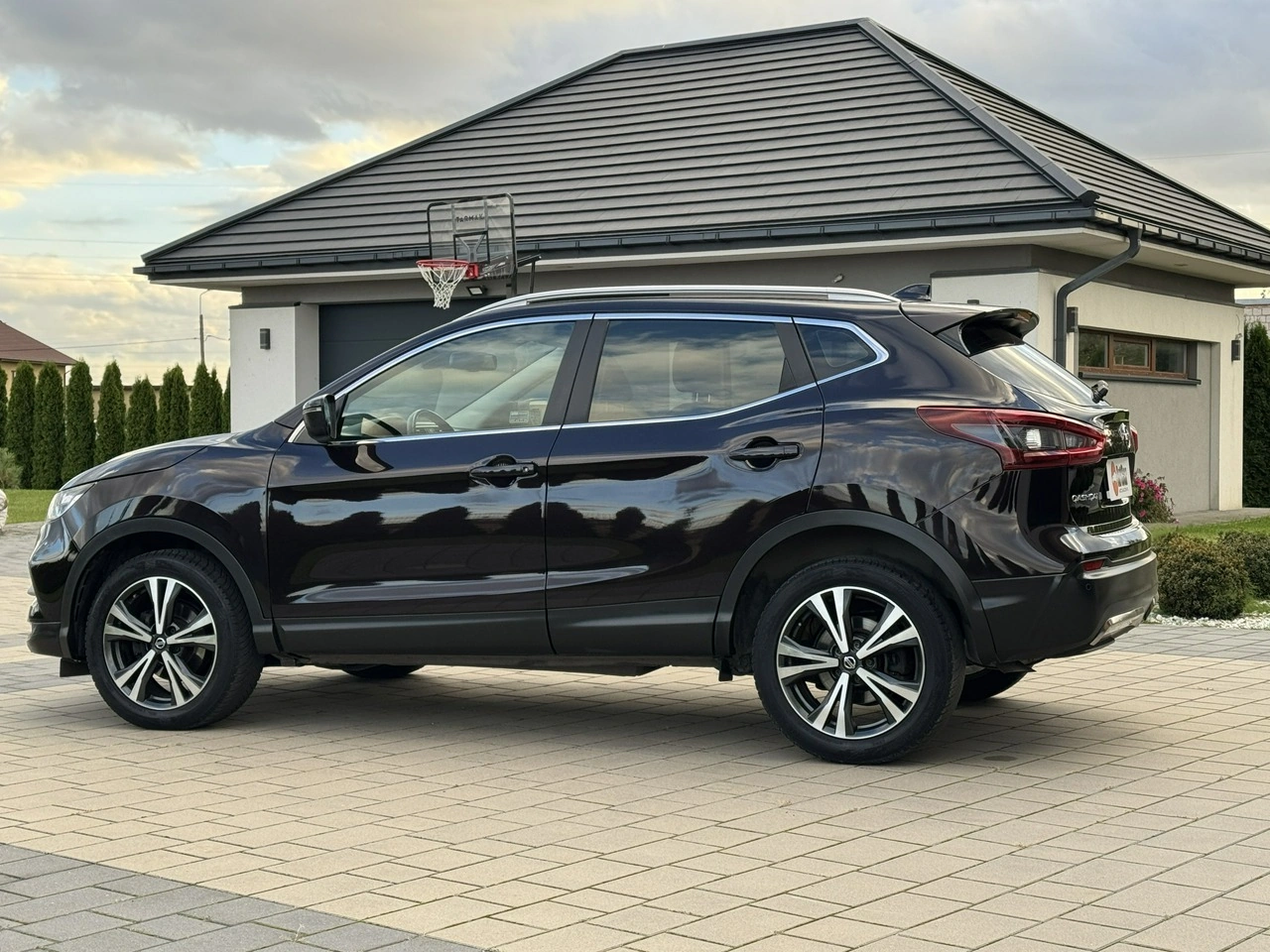 Nissan Qashqai - Zdjęcie 11