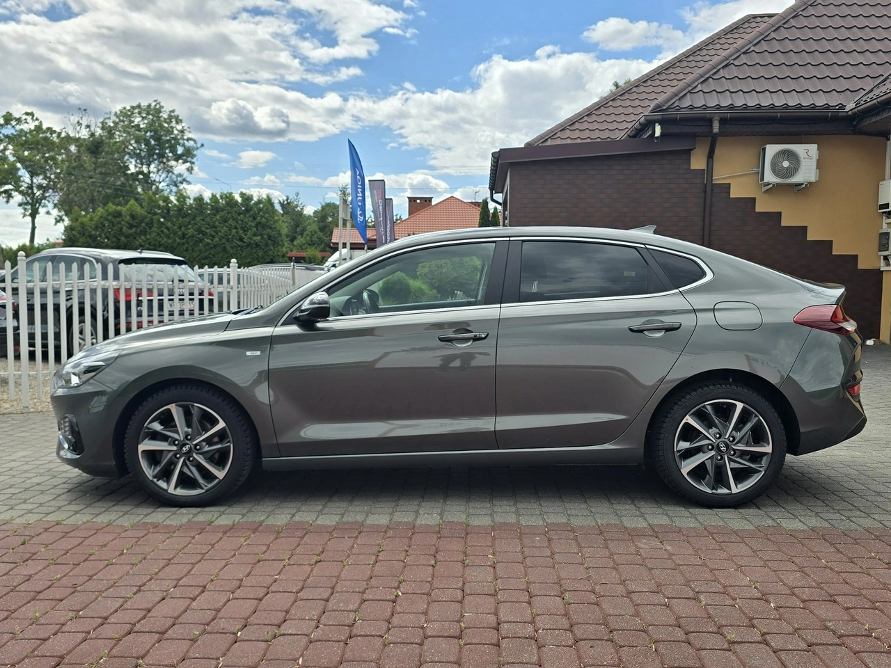 Hyundai i30 - Zdjęcie 8