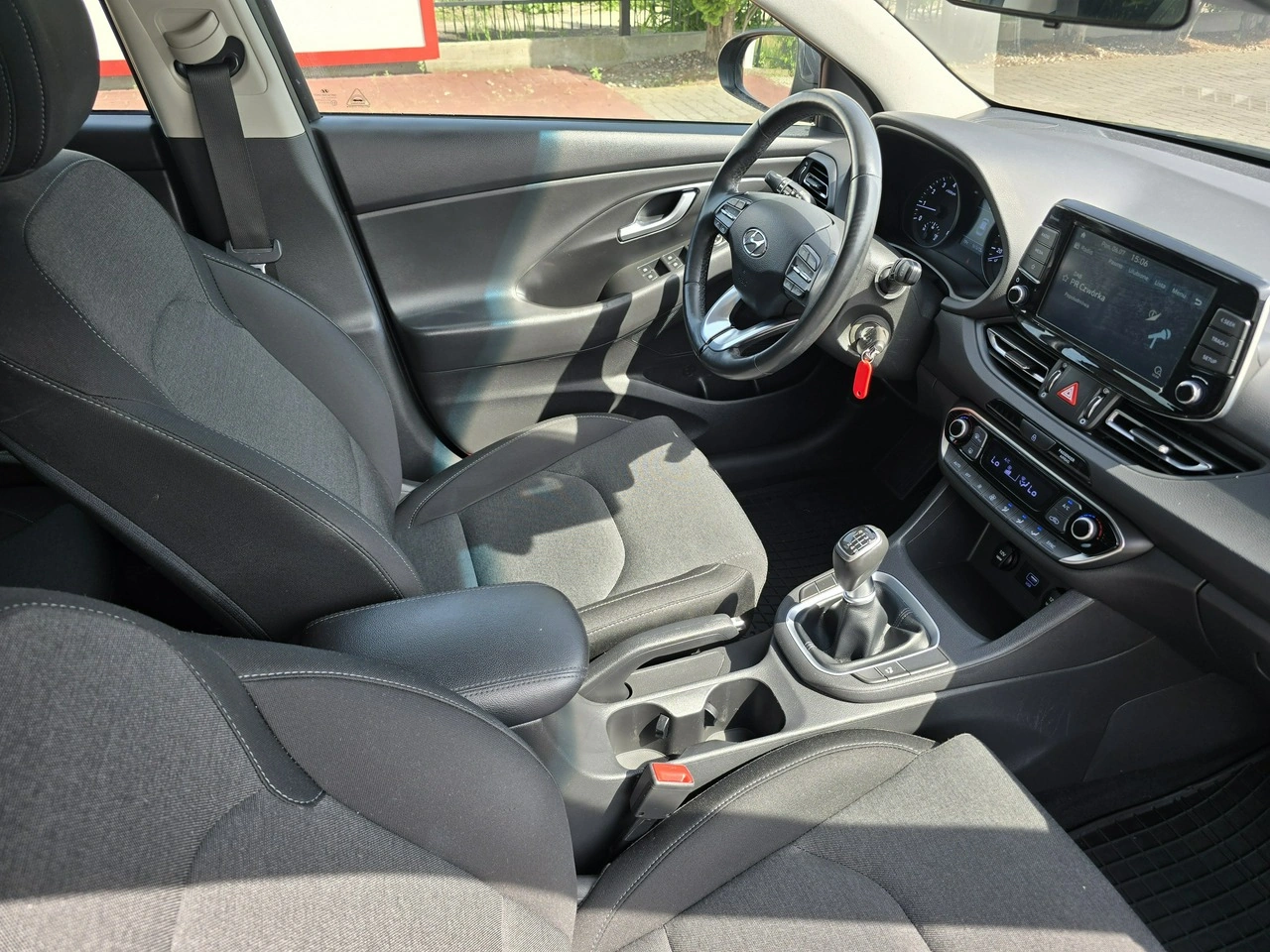 Hyundai i30 - Zdjęcie 9