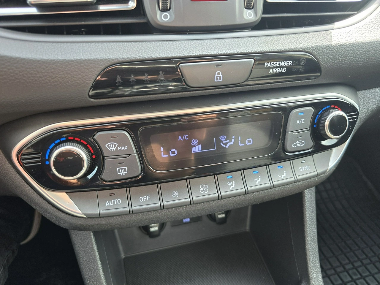 Hyundai i30 - Zdjęcie 20