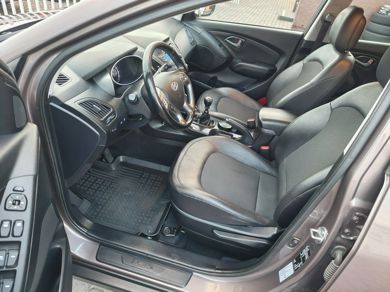 Hyundai ix35 - Zdjęcie 9