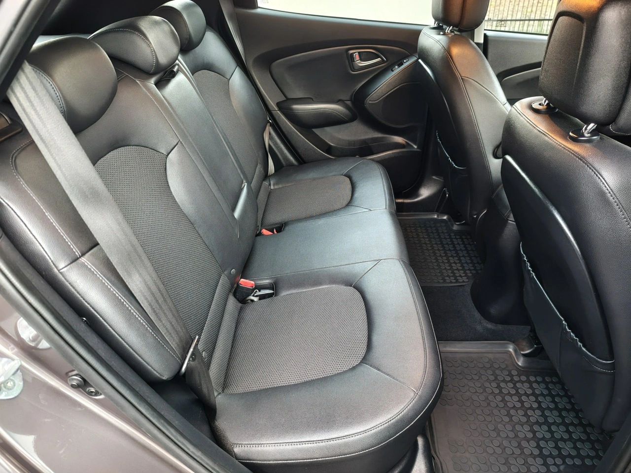 Hyundai ix35 - Zdjęcie 17