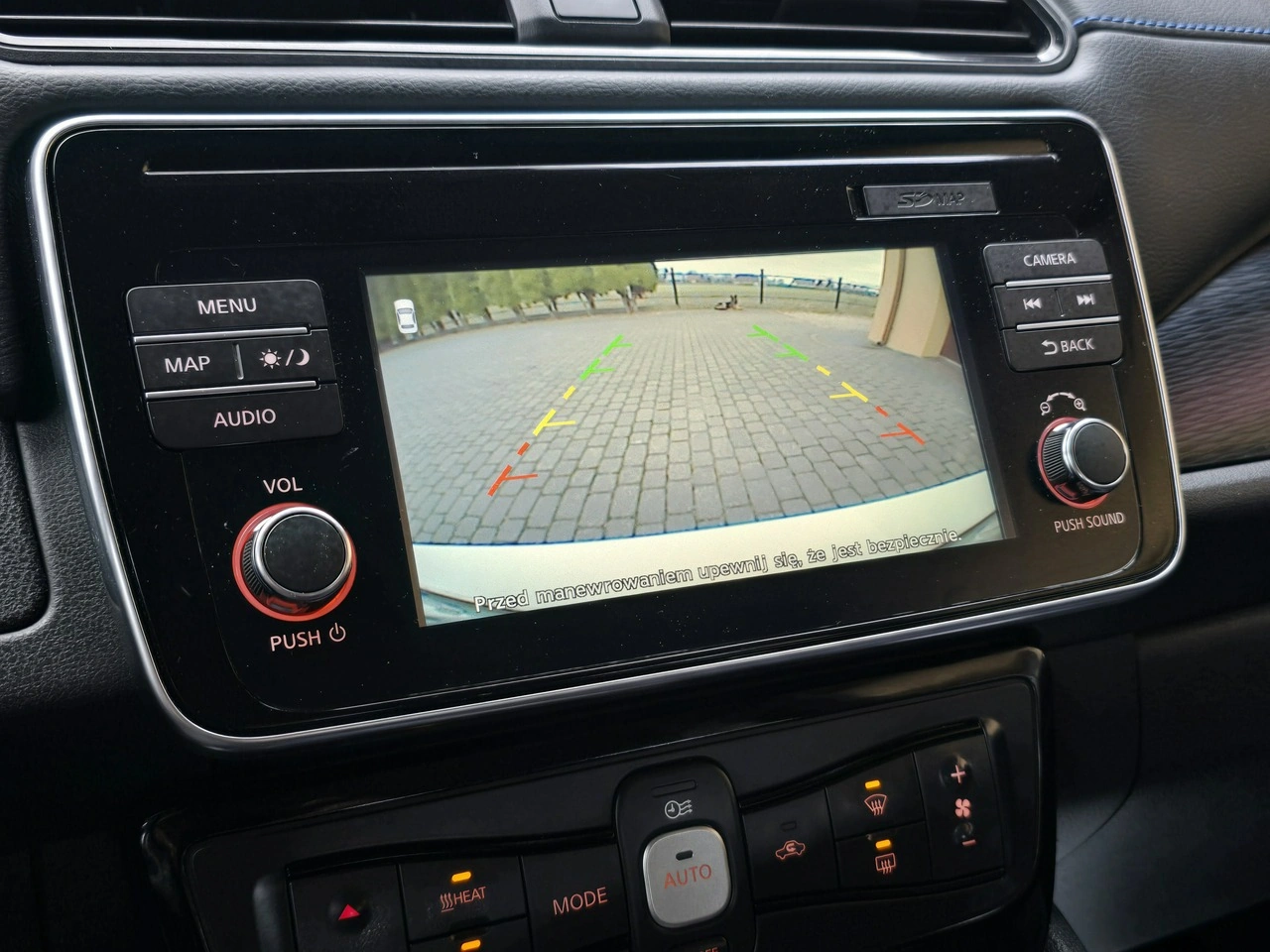 Nissan Leaf - Zdjęcie 13