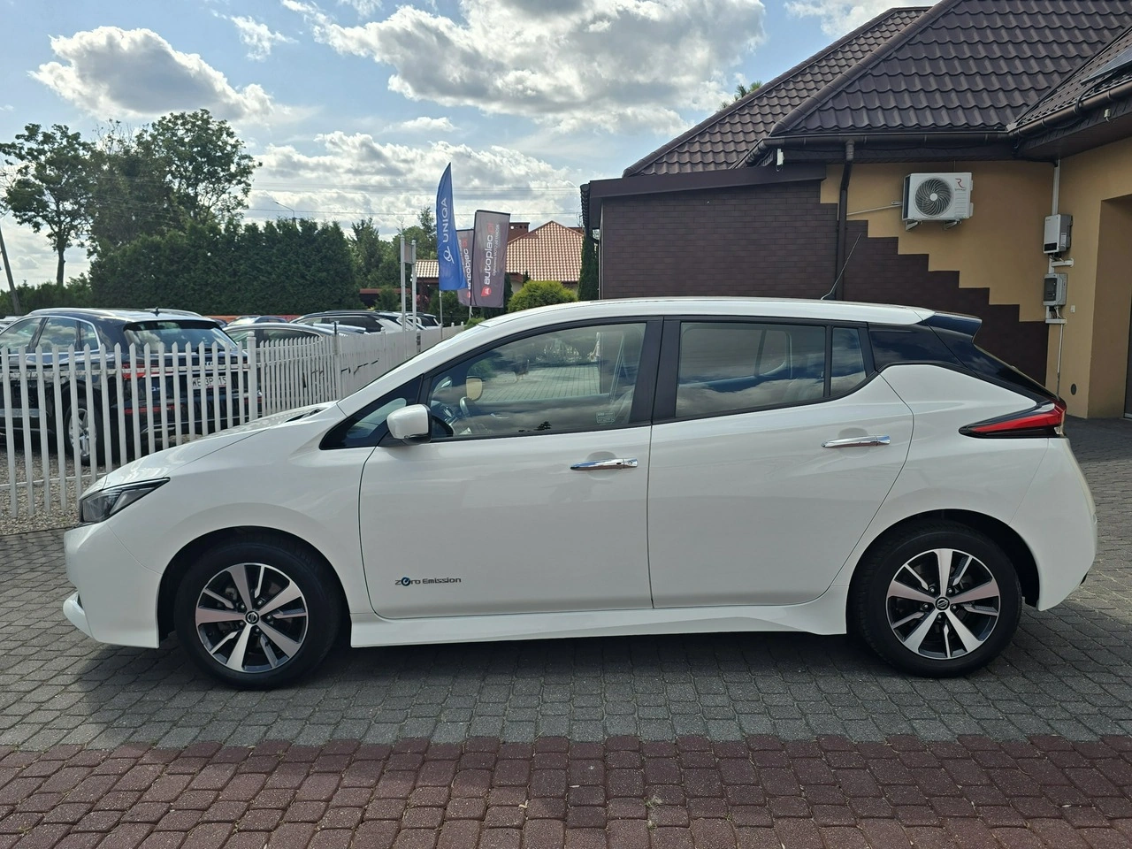 Nissan Leaf - Zdjęcie 8