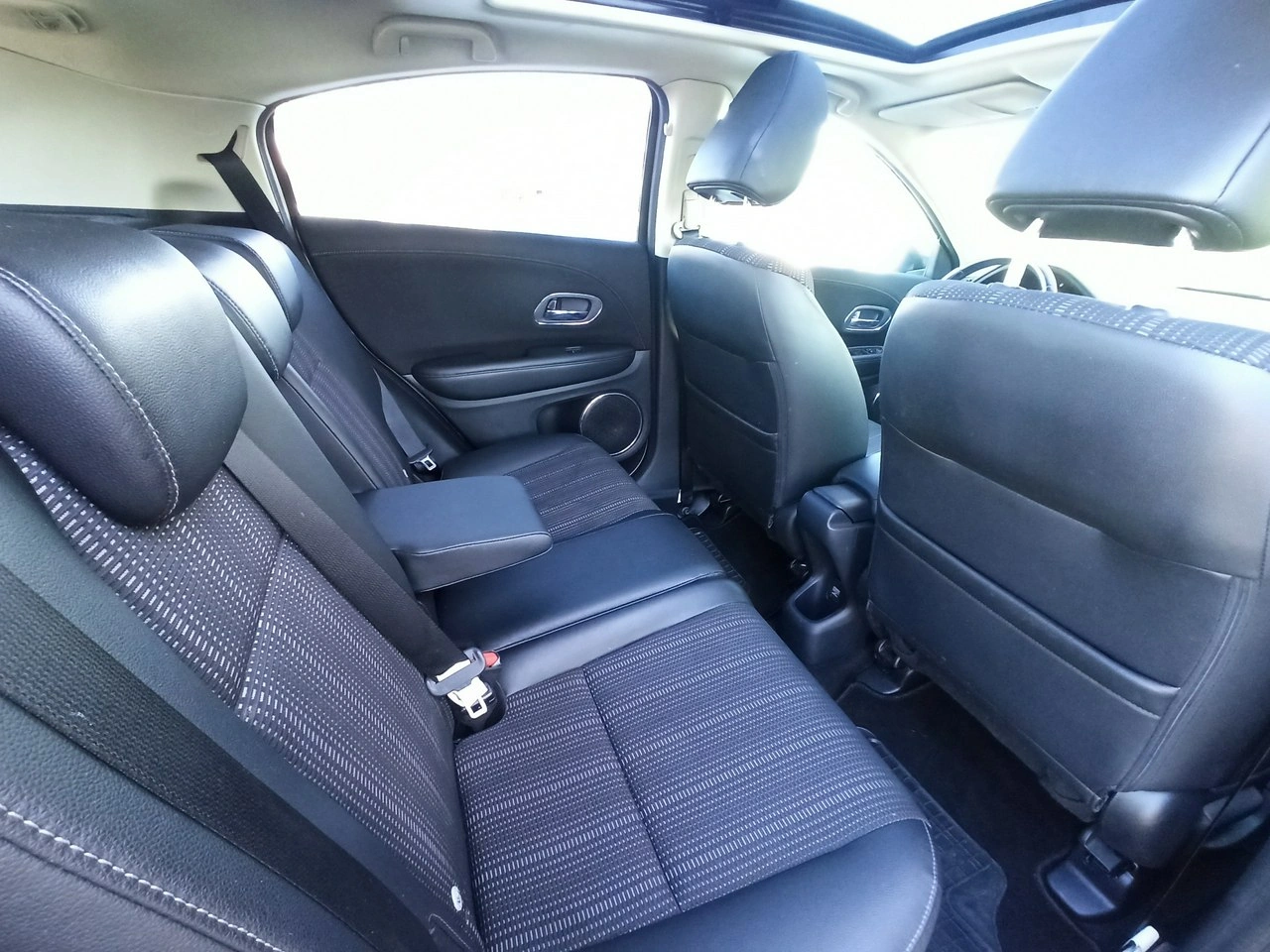 Honda HR-V - Zdjęcie 10