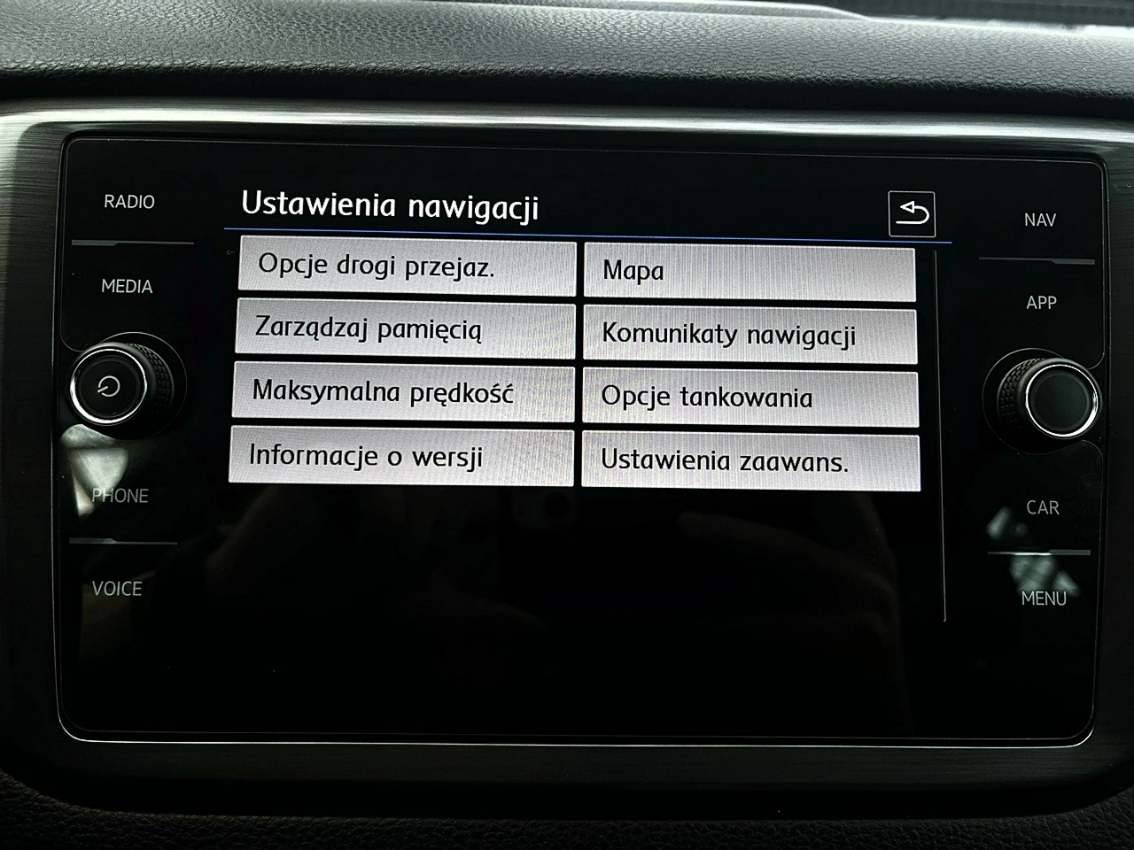Volkswagen Golf Sportsvan - Zdjęcie 54