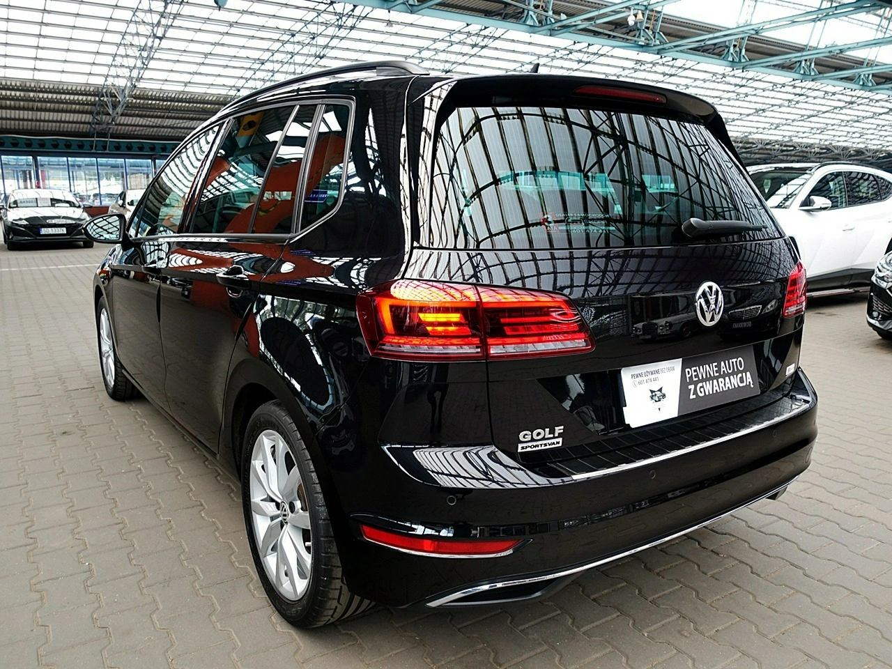 Volkswagen Golf Sportsvan - Zdjęcie 74