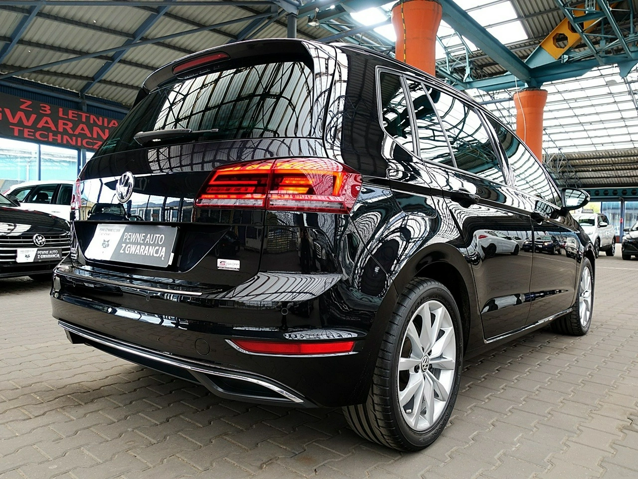 Volkswagen Golf Sportsvan - Zdjęcie 9