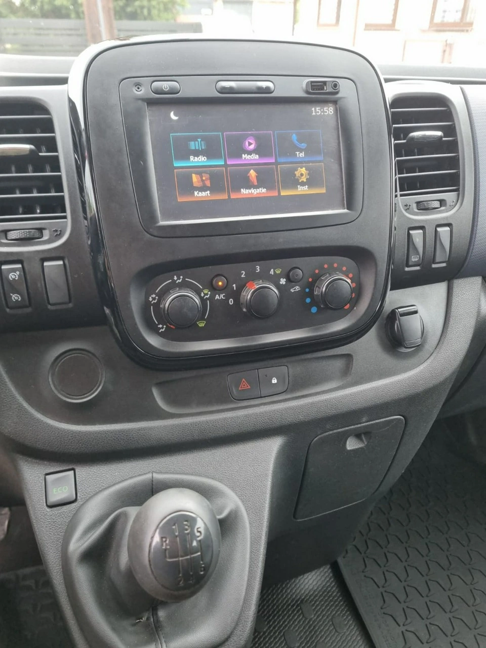 Opel Vivaro - Zdjęcie 10