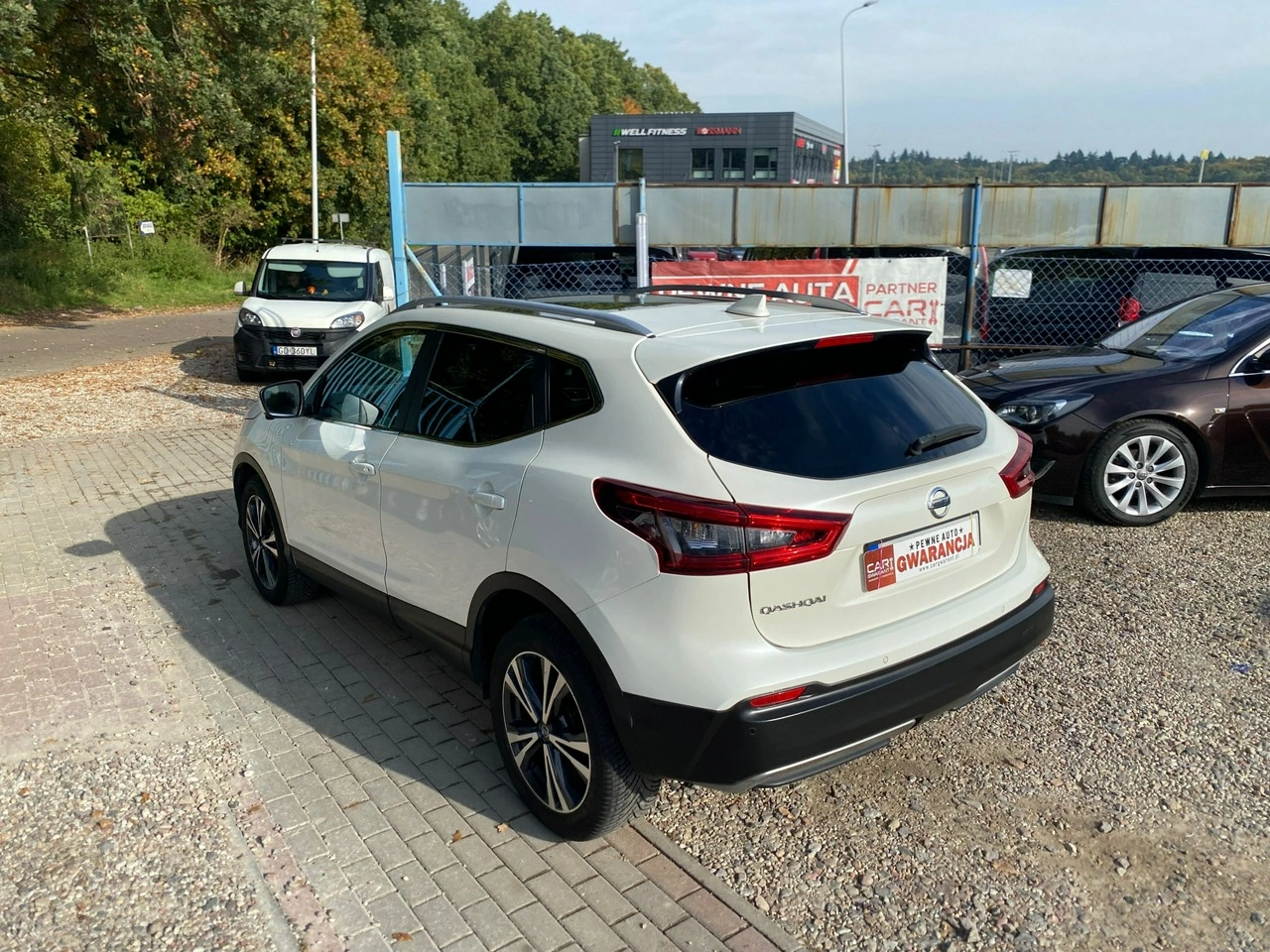 Nissan Qashqai - Zdjęcie 10