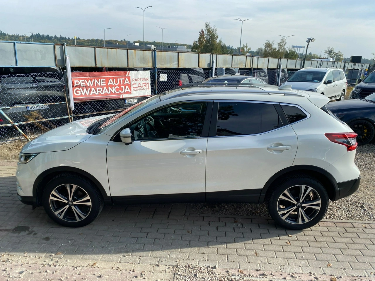 Nissan Qashqai - Zdjęcie 21