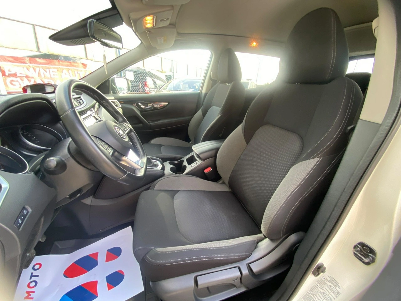 Nissan Qashqai - Zdjęcie 24
