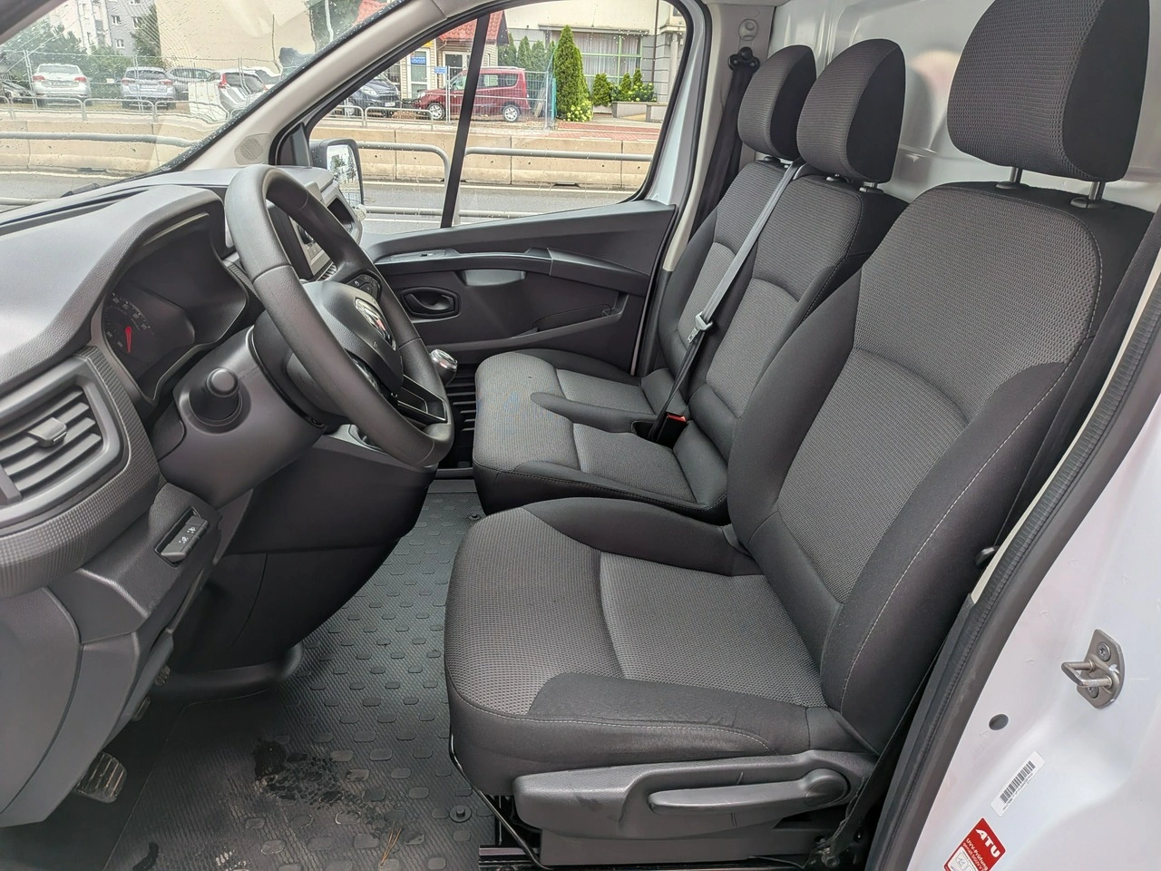 Renault Trafic - Zdjęcie 9