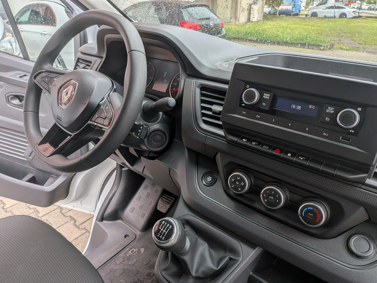 Renault Trafic - Zdjęcie 19