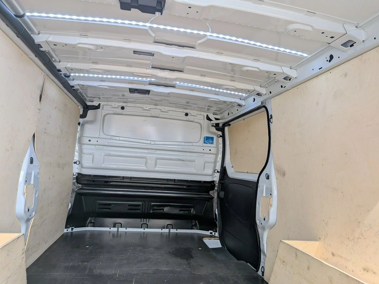 Renault Trafic - Zdjęcie 21