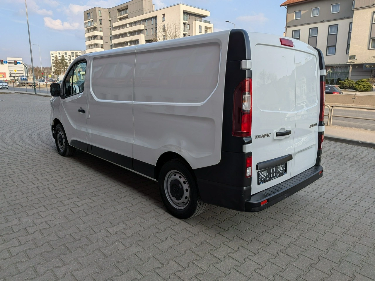 Renault Trafic - Zdjęcie 2