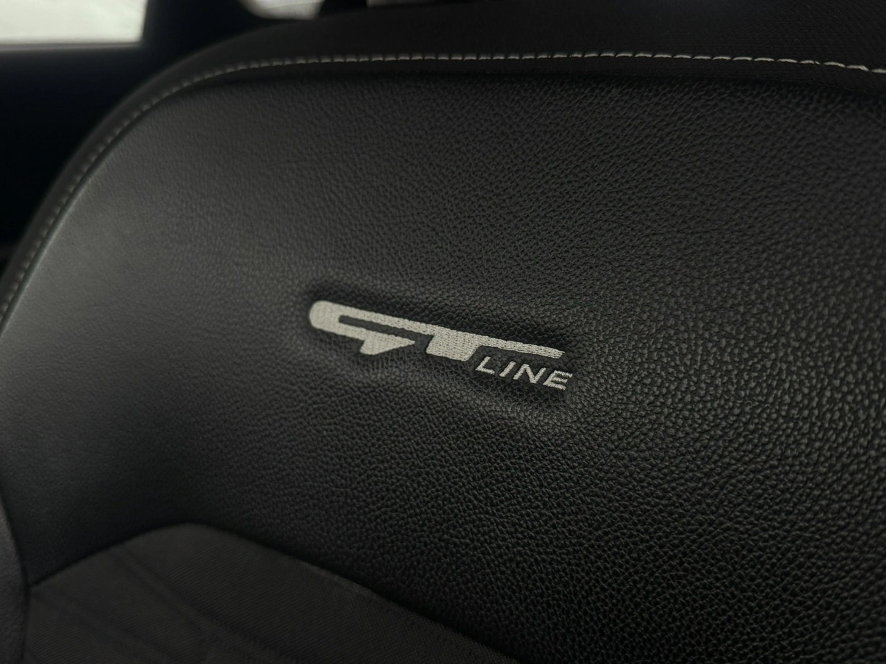 Kia Pro Cee'd - Zdjęcie 13