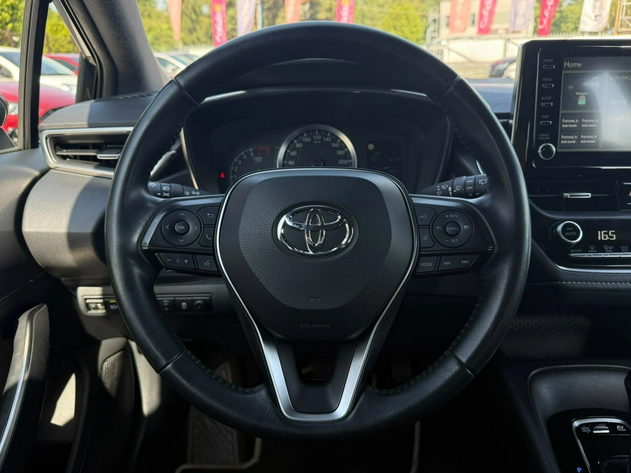 Toyota Corolla - Zdjęcie 17