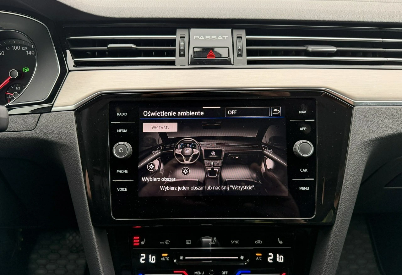 Volkswagen Passat - Zdjęcie 23