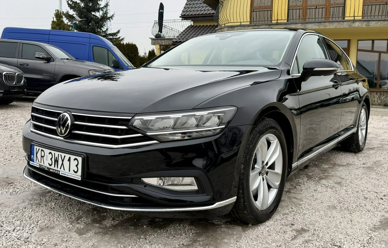 Volkswagen Passat - Główne zdjęcie