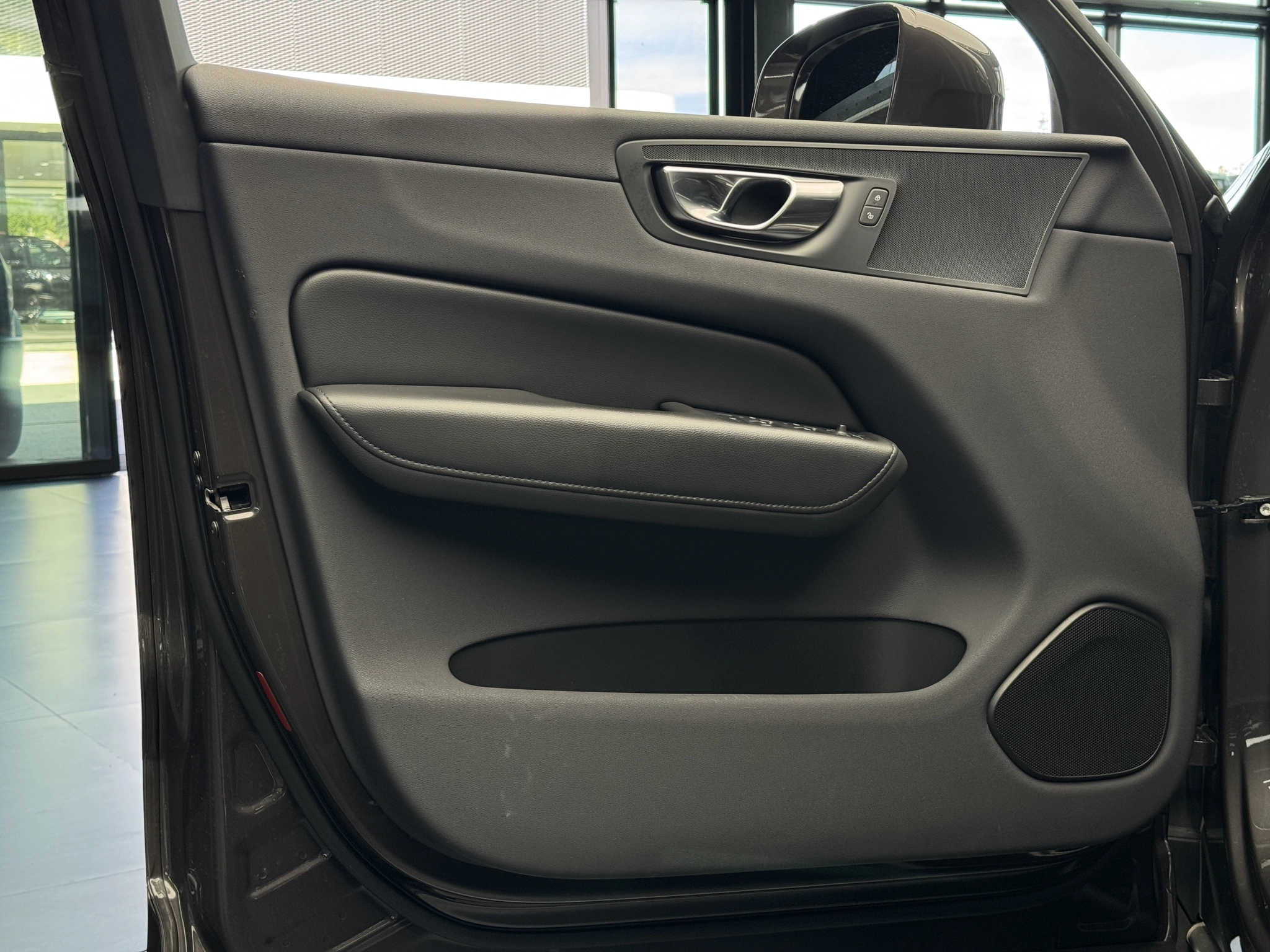 Volvo XC 60 - Zdjęcie 14