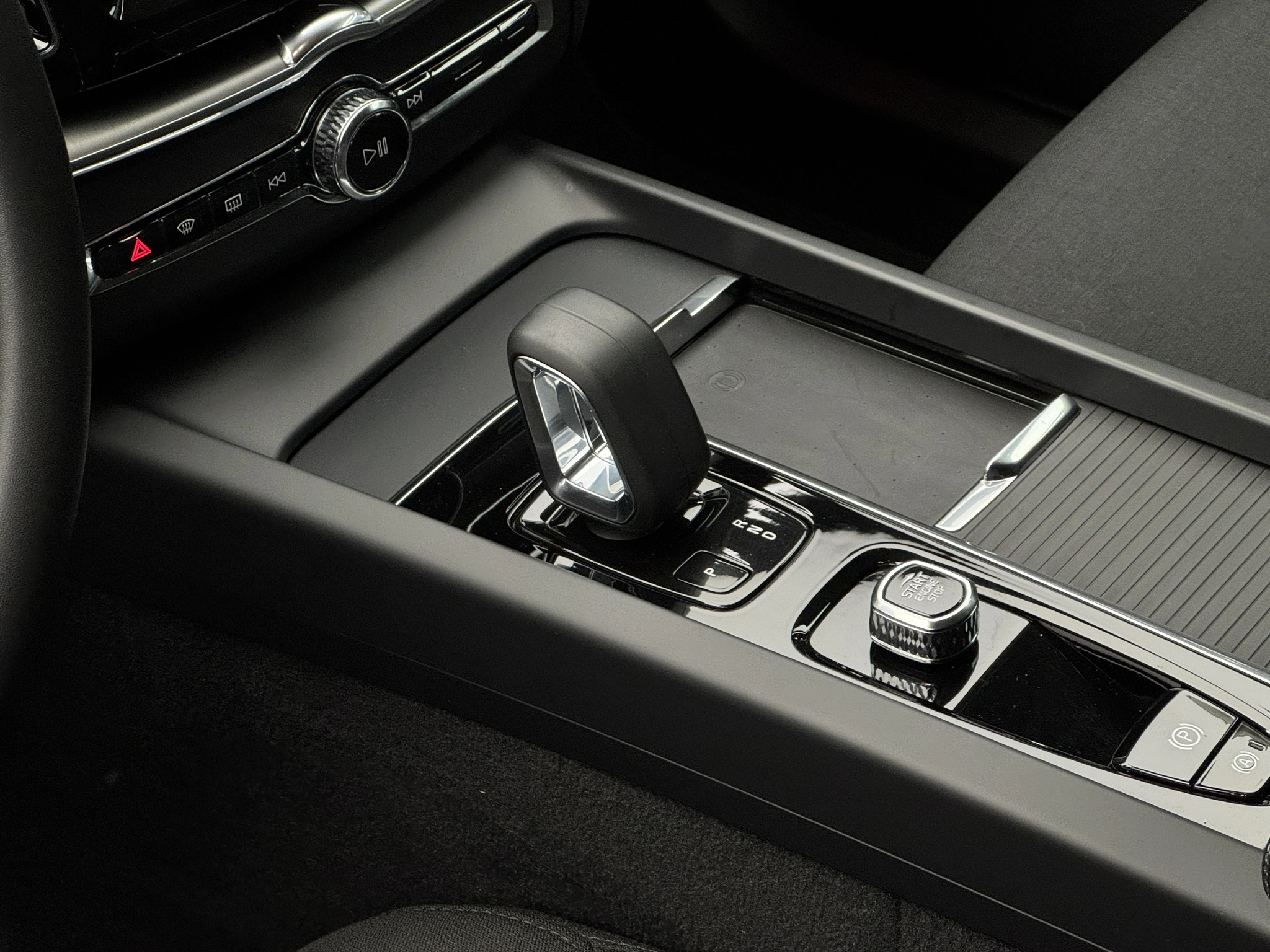 Volvo XC 60 - Zdjęcie 11