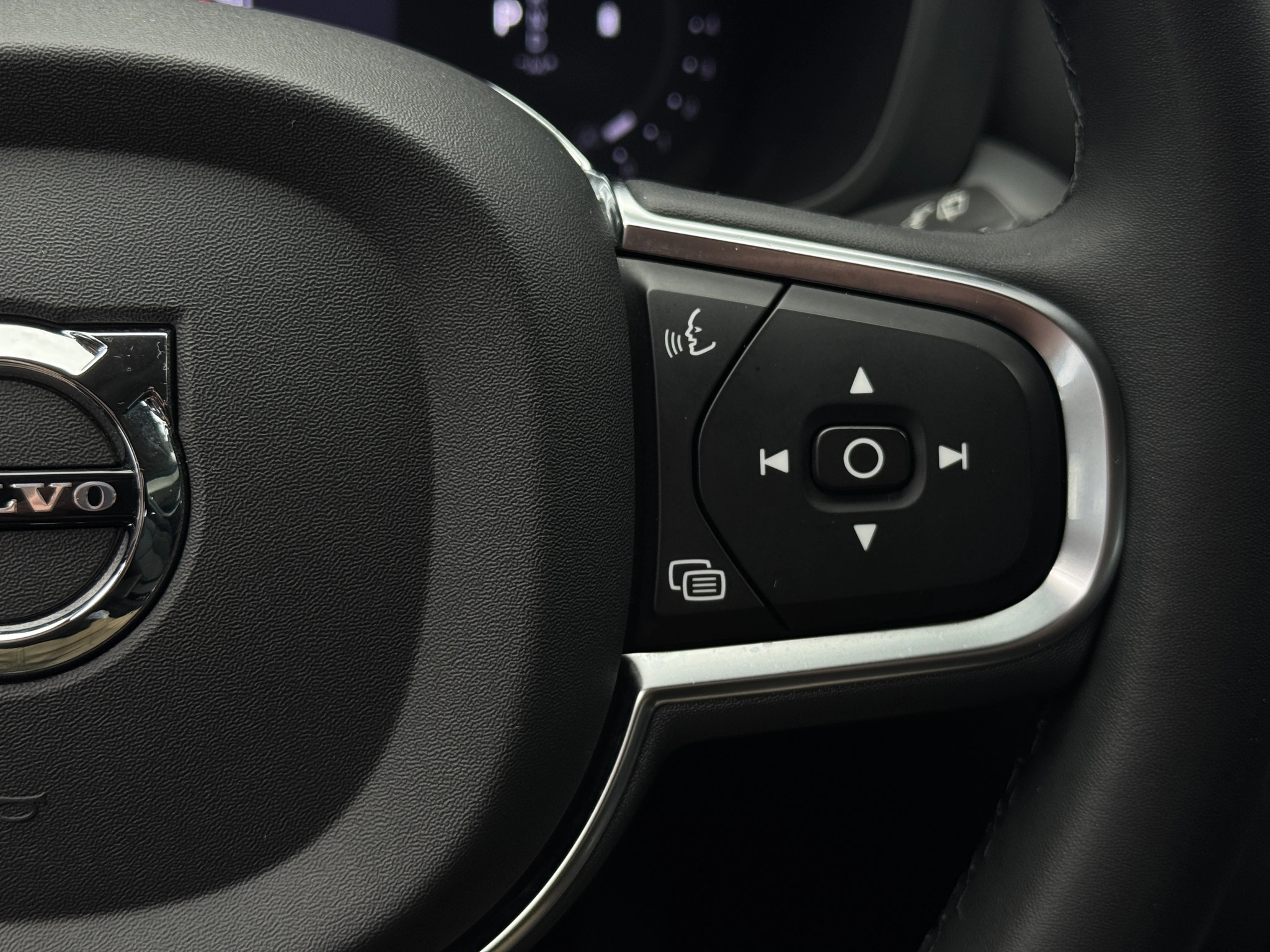 Volvo XC 60 - Zdjęcie 23