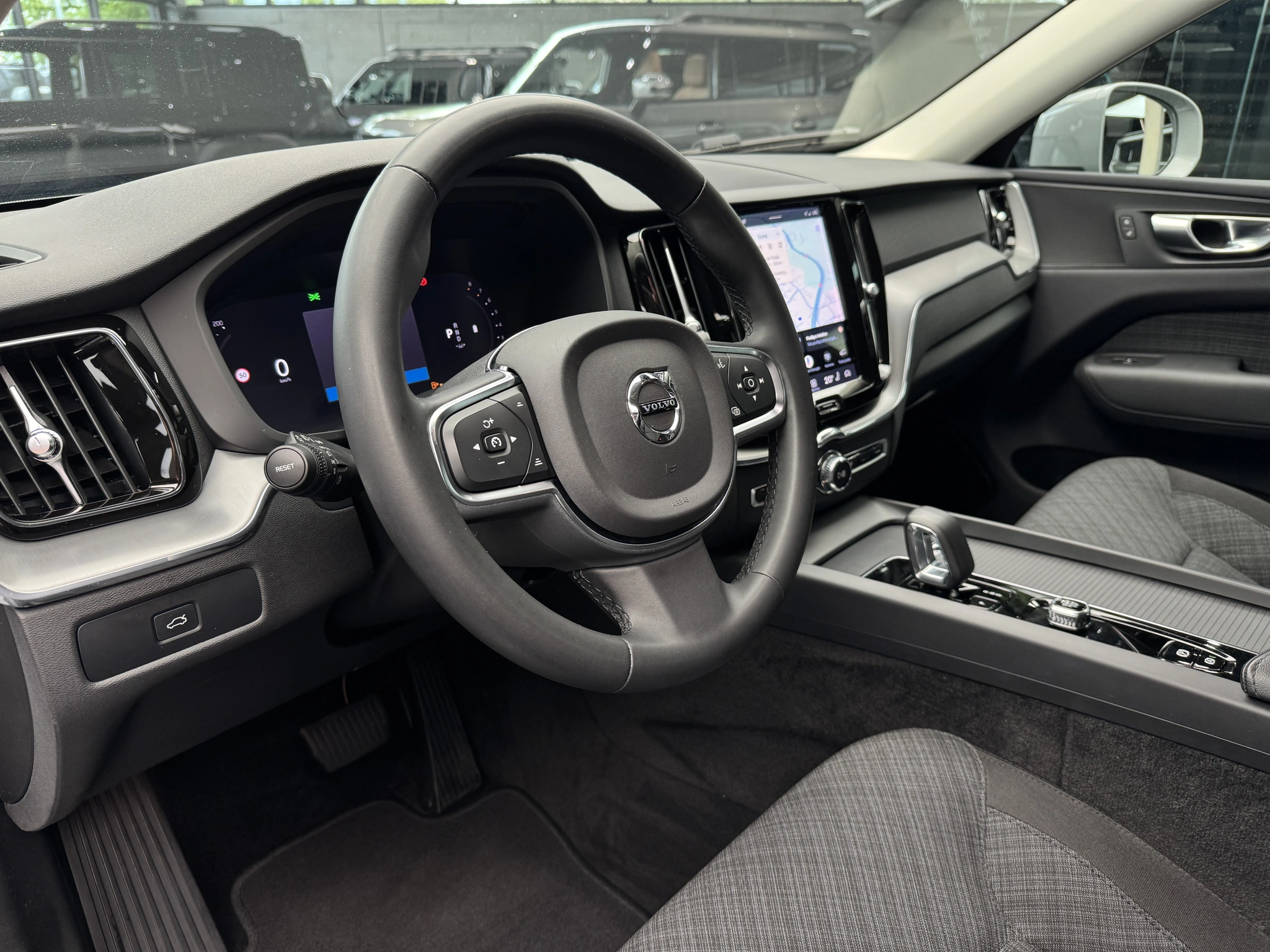 Volvo XC 60 - Zdjęcie 9