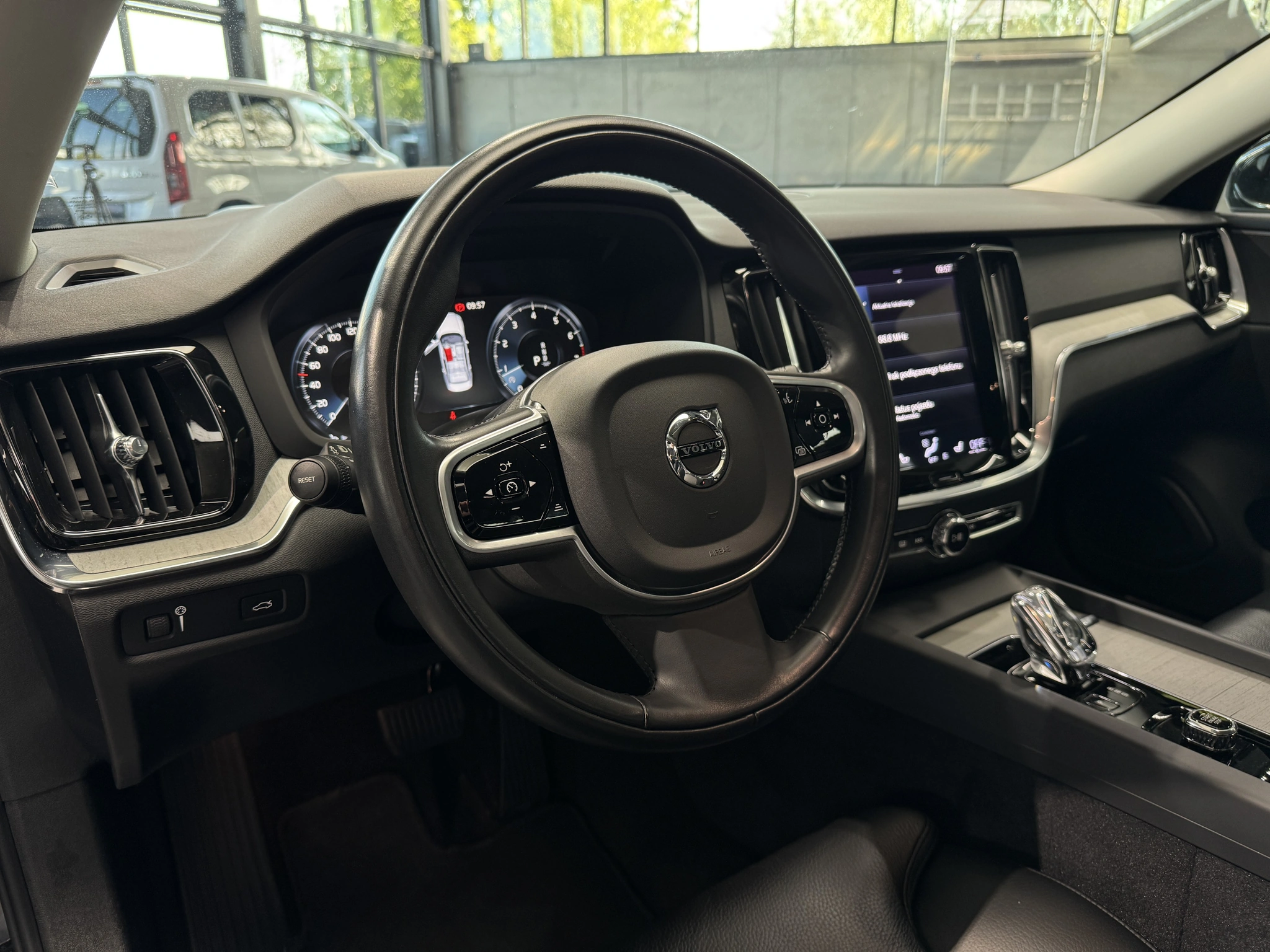 Volvo S60 - Zdjęcie 9