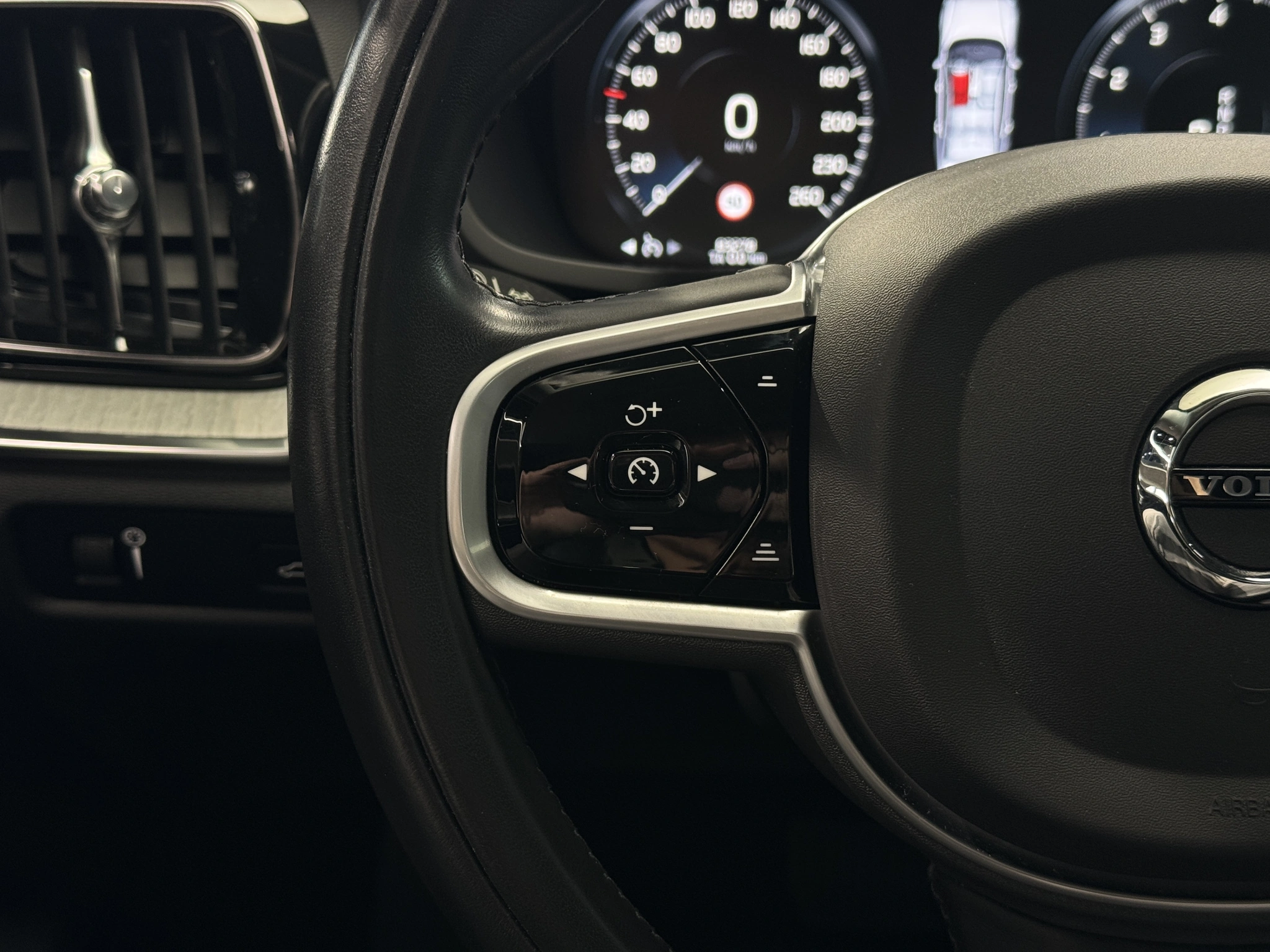 Volvo S60 - Zdjęcie 23