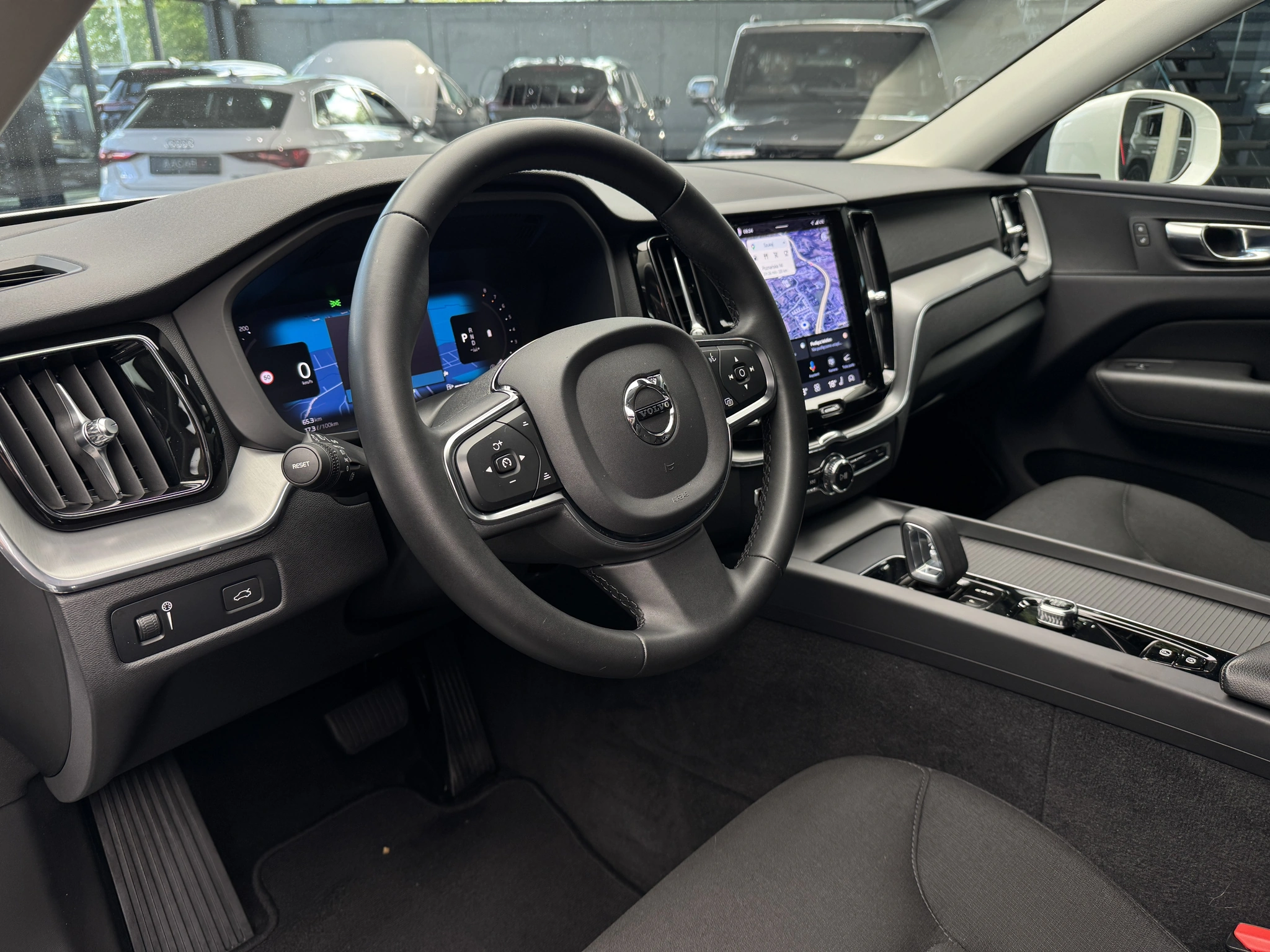 Volvo XC 60 - Zdjęcie 9