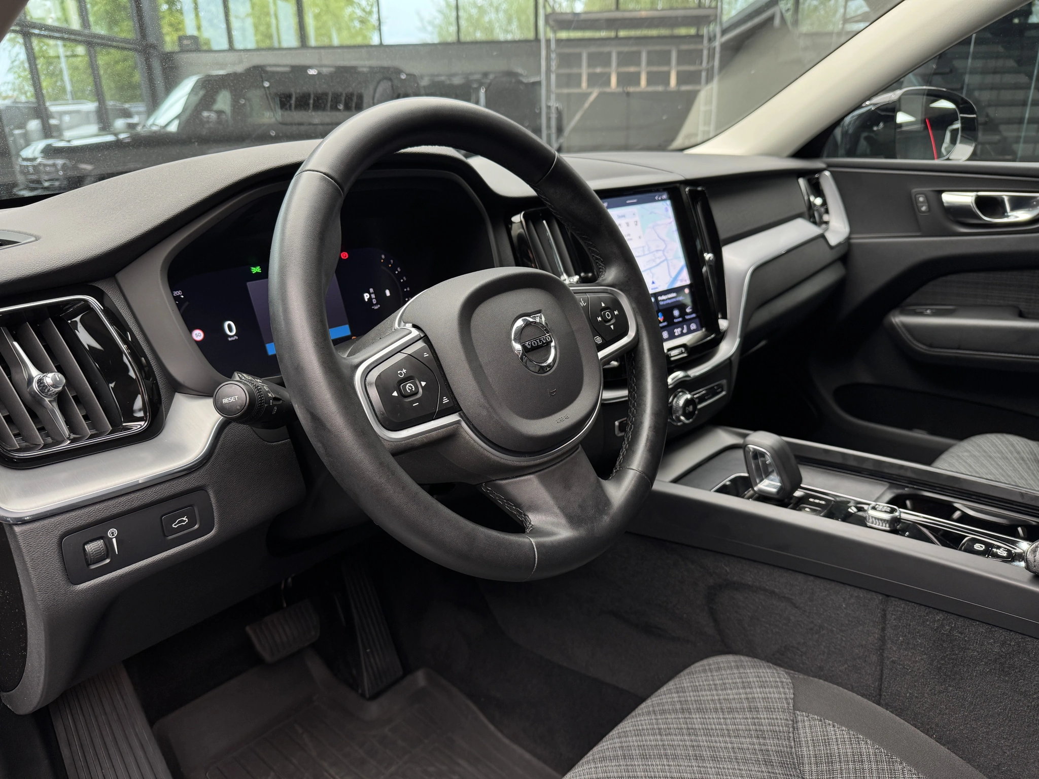 Volvo XC 60 - Zdjęcie 9